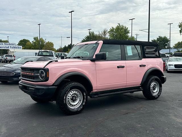 2023 Ford Bronco Base