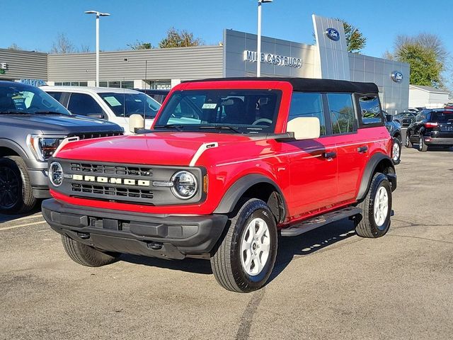 2023 Ford Bronco Base