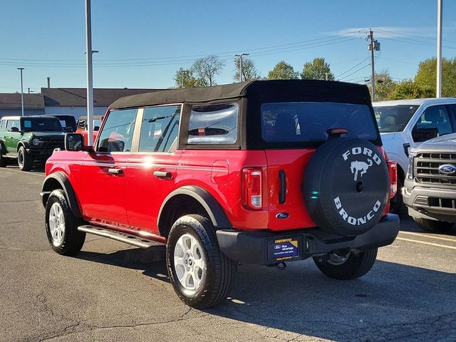 2023 Ford Bronco Base