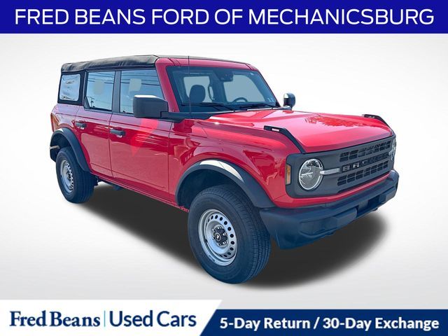 2023 Ford Bronco Base