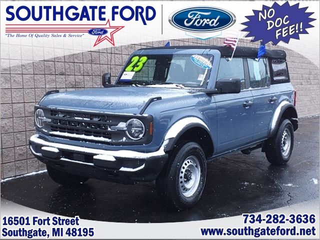 2023 Ford Bronco Base