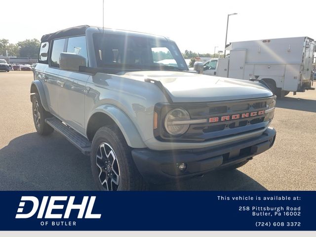 2023 Ford Bronco Outer Banks