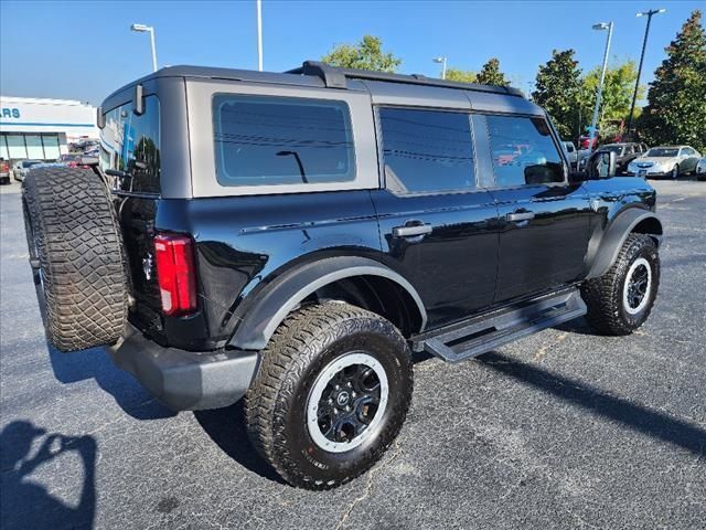 2023 Ford Bronco Base