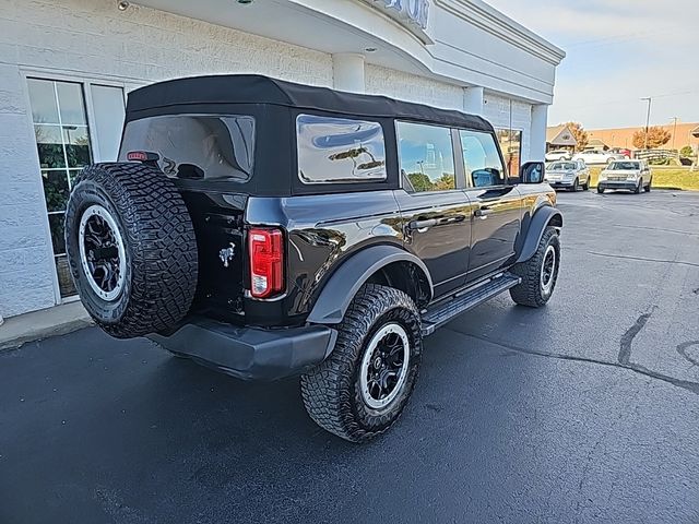 2023 Ford Bronco Base