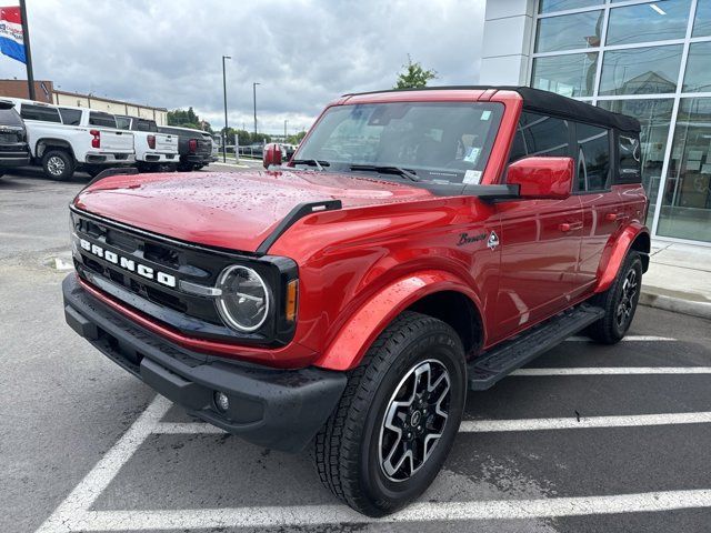 2023 Ford Bronco Outer Banks