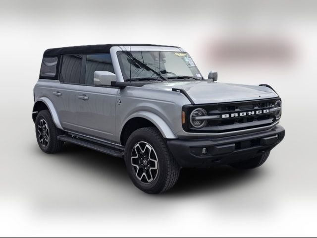 2023 Ford Bronco Base