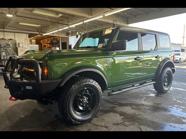 2023 Ford Bronco 