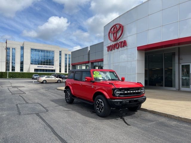 2023 Ford Bronco Outer Banks