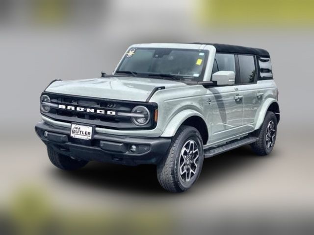 2023 Ford Bronco Outer Banks