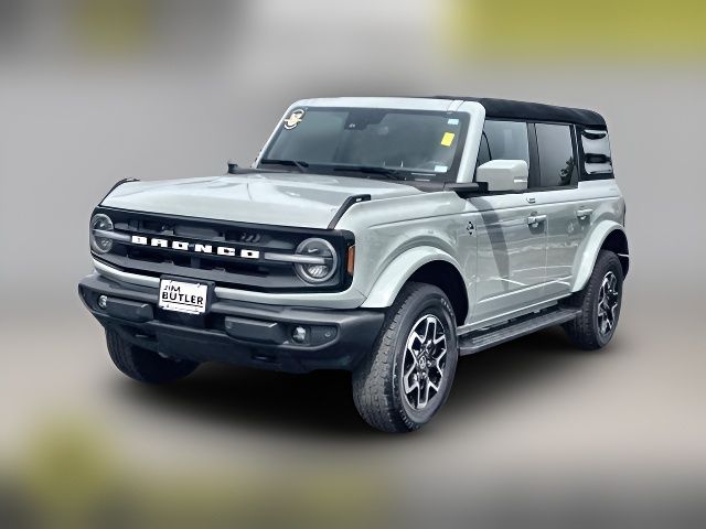 2023 Ford Bronco Outer Banks