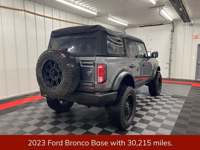 2023 Ford Bronco Base