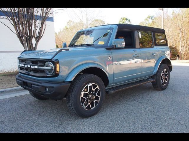 2023 Ford Bronco Outer Banks