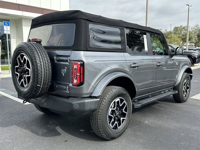 2023 Ford Bronco Outer Banks