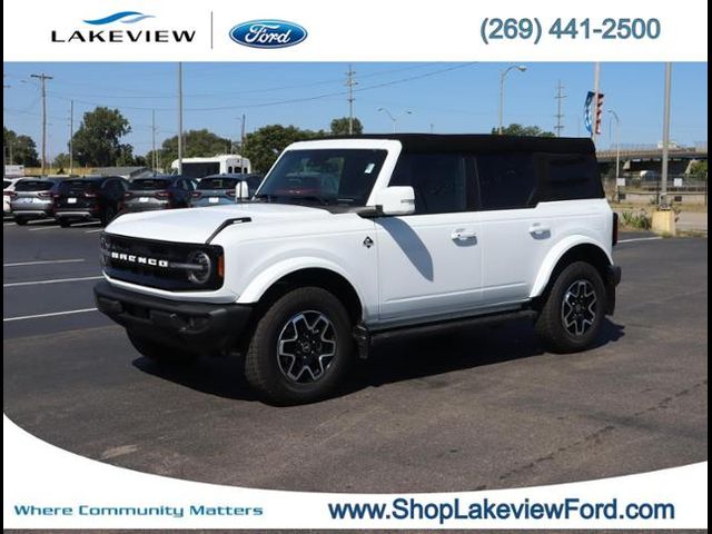 2023 Ford Bronco Outer Banks