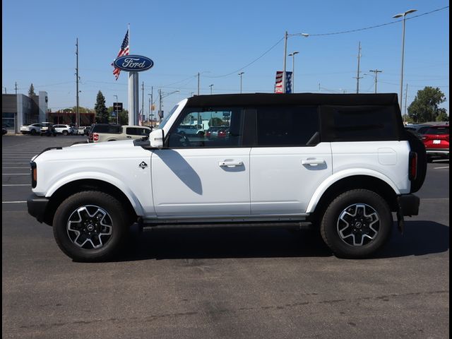 2023 Ford Bronco Outer Banks