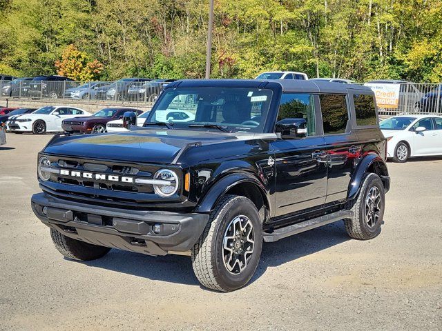 2023 Ford Bronco 