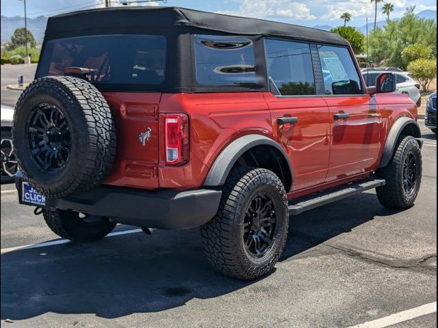 2023 Ford Bronco Base