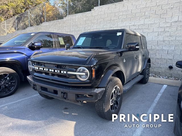 2023 Ford Bronco Outer Banks