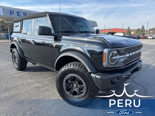 2023 Ford Bronco 