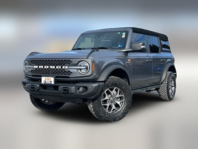 2023 Ford Bronco Badlands