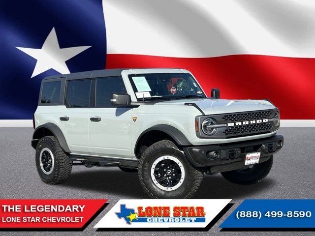 2023 Ford Bronco Base