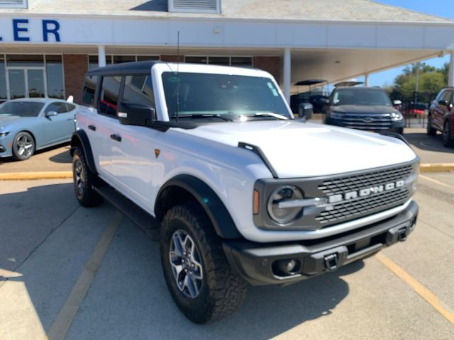 2023 Ford Bronco 