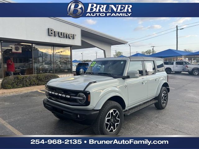 2023 Ford Bronco Outer Banks