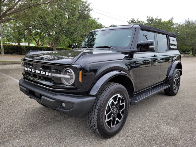 2023 Ford Bronco Outer Banks