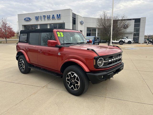 2023 Ford Bronco Outer Banks