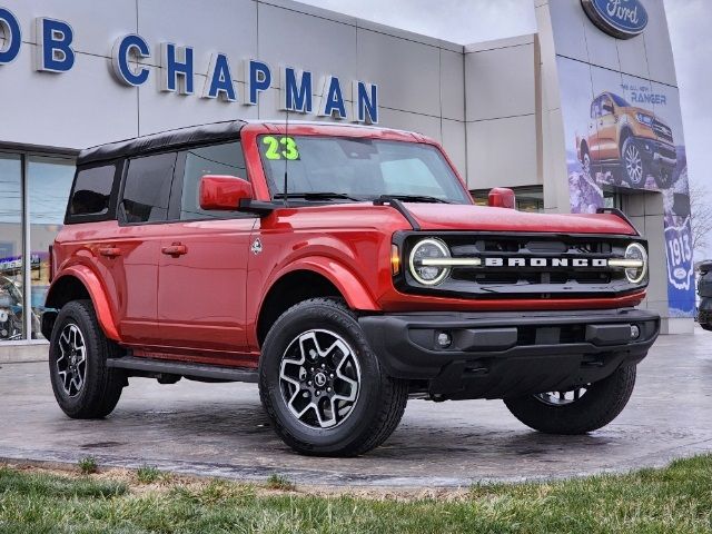 2023 Ford Bronco Outer Banks