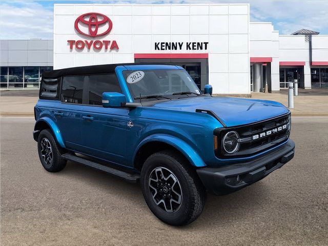 2023 Ford Bronco Outer Banks