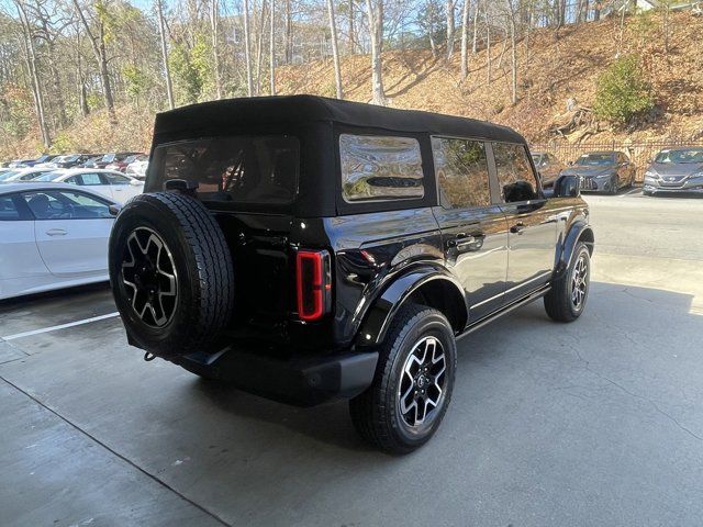 2023 Ford Bronco Outer Banks