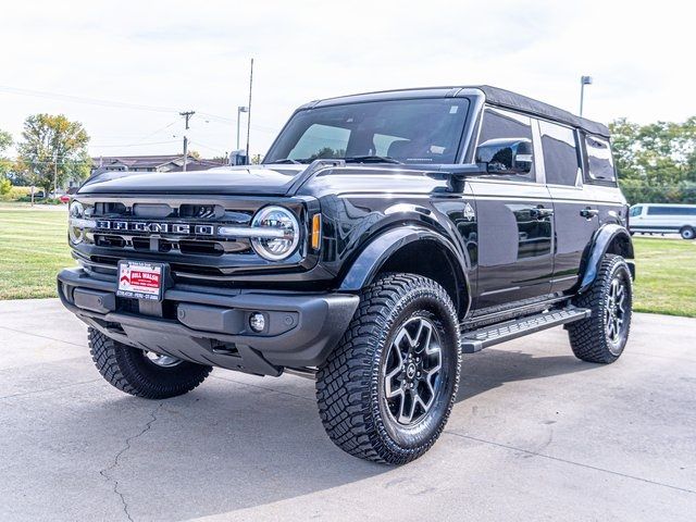 2023 Ford Bronco Outer Banks