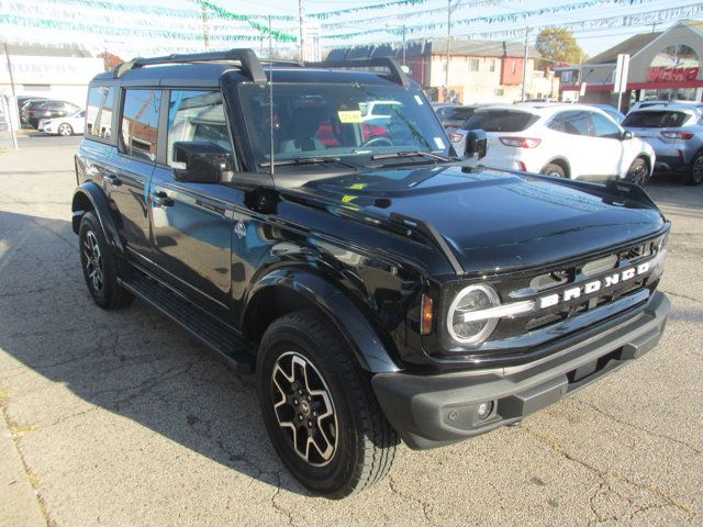 2023 Ford Bronco Outer Banks