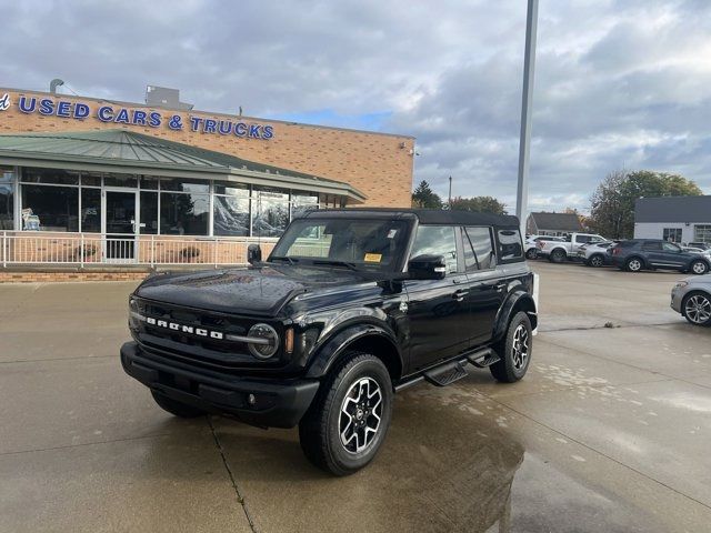 2023 Ford Bronco Outer Banks