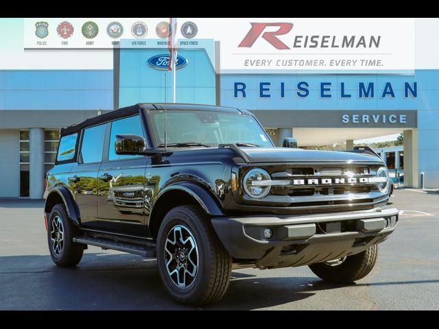 2023 Ford Bronco Outer Banks