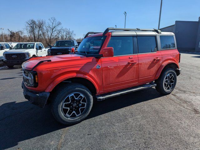 2023 Ford Bronco Outer Banks