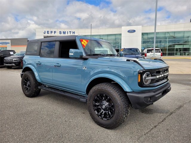 2023 Ford Bronco Outer Banks