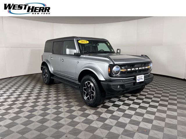 2023 Ford Bronco Outer Banks