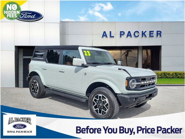 2023 Ford Bronco Outer Banks