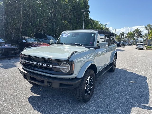 2023 Ford Bronco Outer Banks