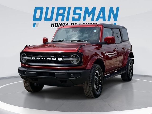 2023 Ford Bronco Outer Banks