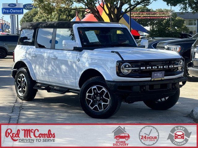 2023 Ford Bronco Outer Banks