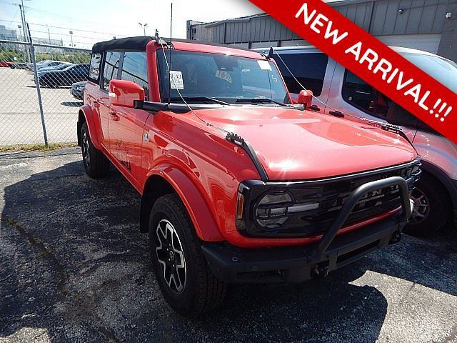 2023 Ford Bronco Outer Banks