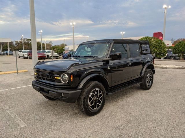 2023 Ford Bronco Outer Banks