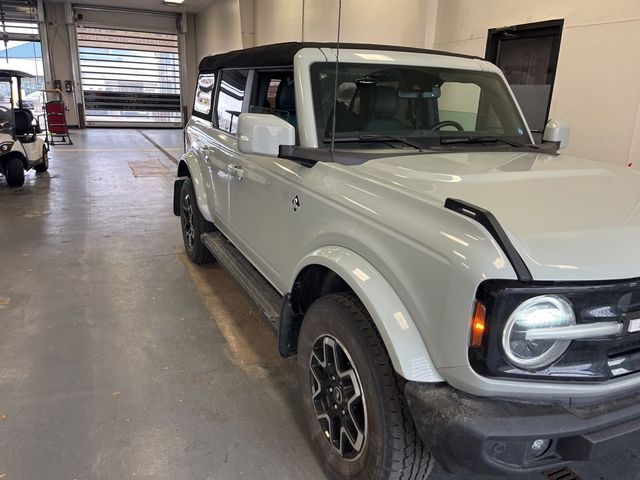 2023 Ford Bronco Outer Banks