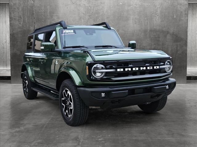 2023 Ford Bronco Outer Banks