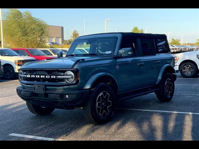 2023 Ford Bronco Outer Banks