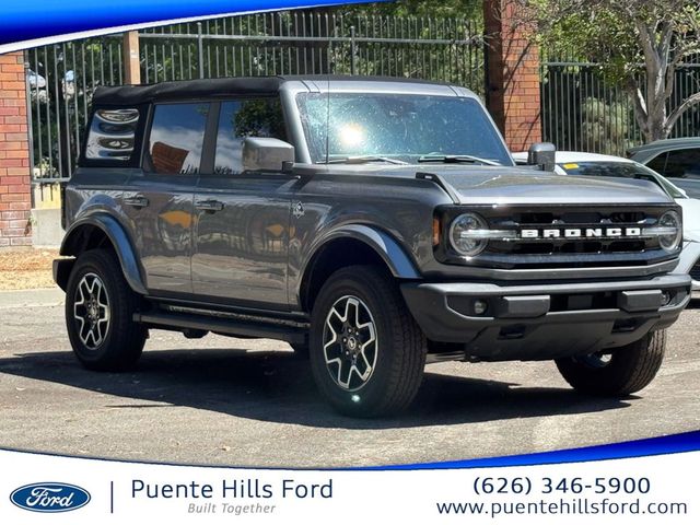 2023 Ford Bronco Outer Banks