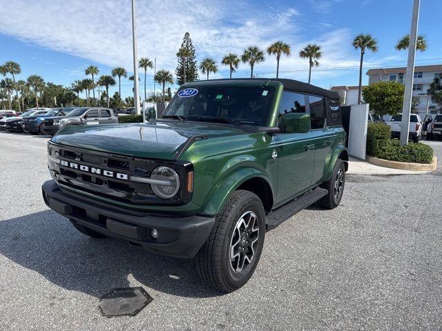 2023 Ford Bronco Outer Banks